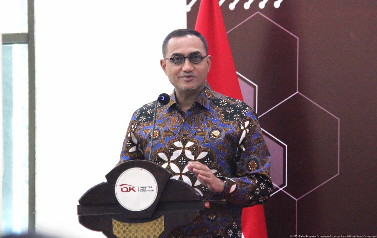Bappebti dan OJK Perkuat Sinergi: Tandatangani Addendum BAST Peralihan Produk Derivatif Aset Kripto ke OJK