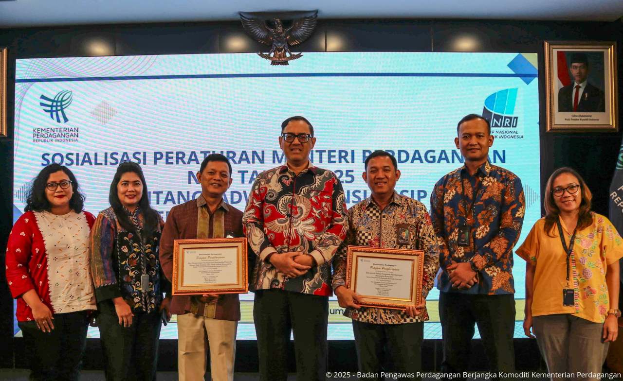 Bappebti dalam Sosialisasi Permendag tentang JRA dan Penerima Piagam Penghargaan Bidang Kearsipan Tahun 2025