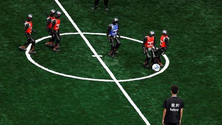 China Gelar Pesta Olahraga Robot Humanoid Dunia