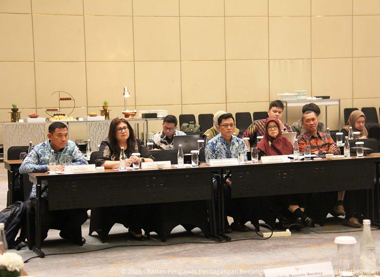 Kick Off Meeting Working Group Bappebti Bersama OJK