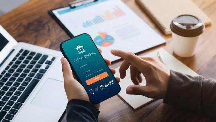 Transaksi Pakai e-Wallet Pending? Jangan Panik, Ini Penyebab & Solusinya