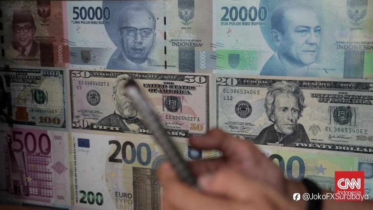 Rupiah Melemah Tipis ke Rp16.388 Rabu 6 Agustus, Sentimen Global Masih Menekan