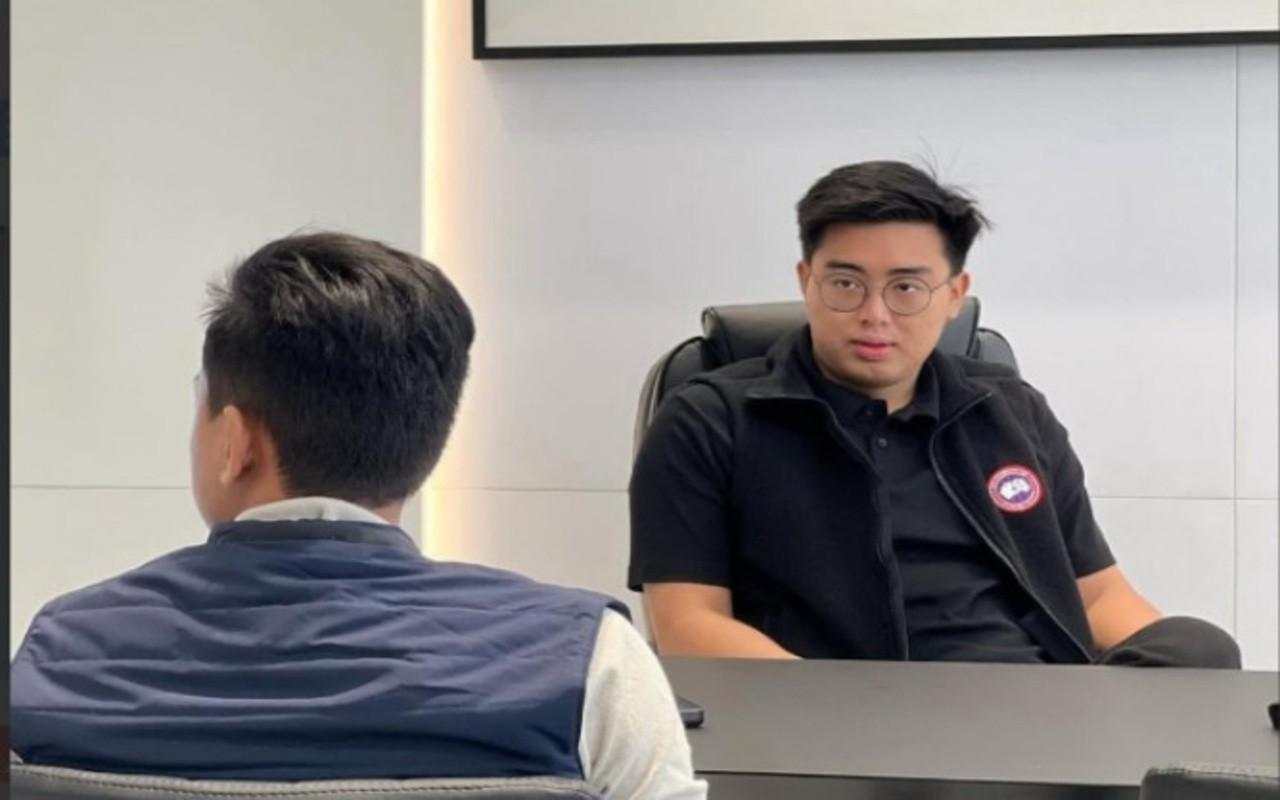Kantongi 11 Juta Saham Bank BCA, Timothy Ronald Optimistis Kondisi Ekonomi Nasional