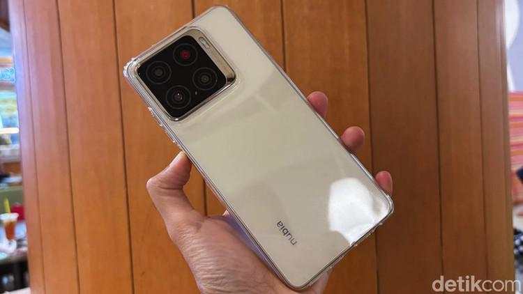 Unboxing Nubia A56, HP Rp 1 Juta Bawa Spesifikasi Menarik