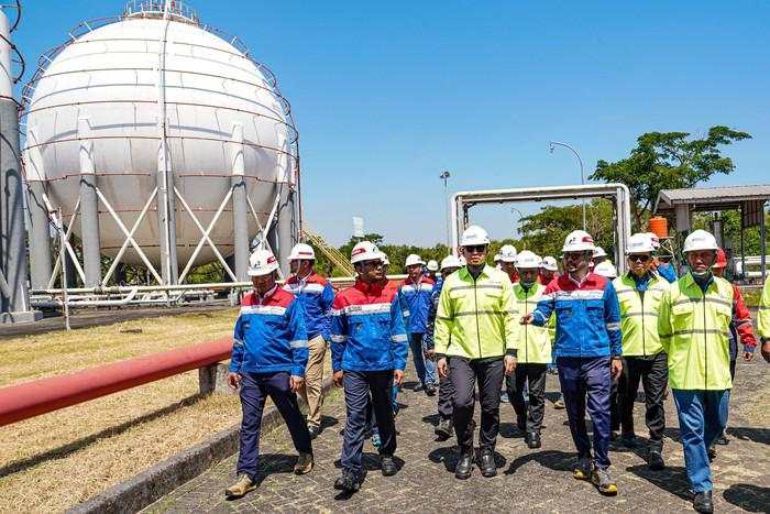 Pastikan Sarfas Prima, Dirut Pertamina Patra Niaga Cek Terminal LPG
