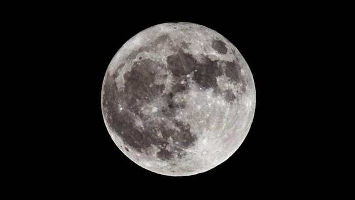 Ilmuwan Pakai AI Temukan 'Pintu Masuk' Misterius di Bulan