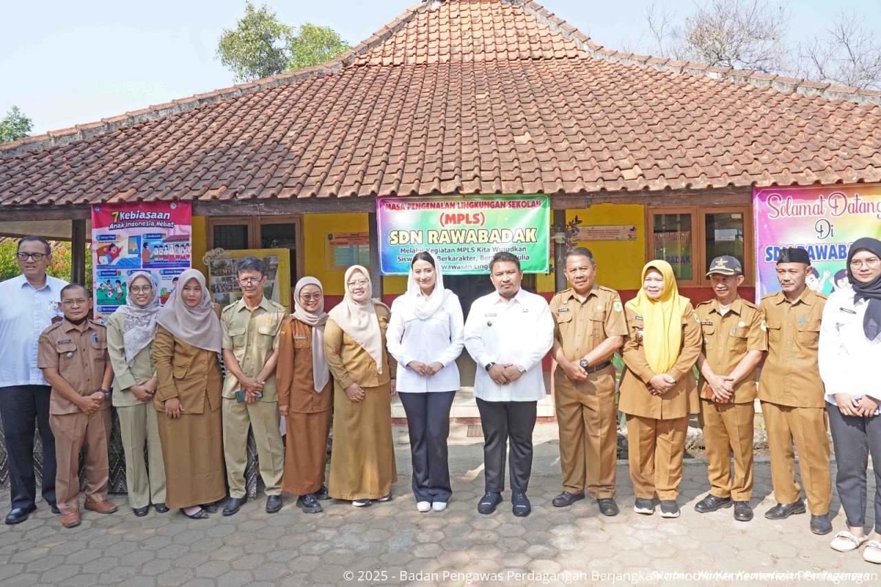 Kepala Bappebti dampingi Wamendag Tinjau Program MBG di SDN Rawabadak Subang