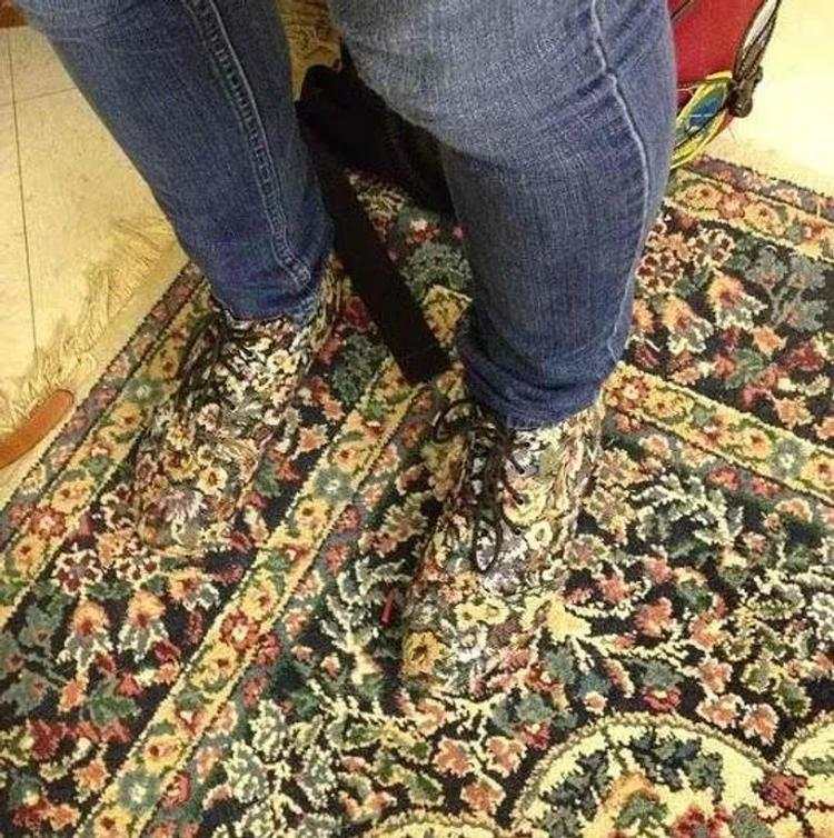 Contoh Desain Fashion yang Nyeleneh, Maksudnya Gak Ketebak
