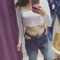 Contoh Desain Fashion yang Nyeleneh, Maksudnya Gak Ketebak
