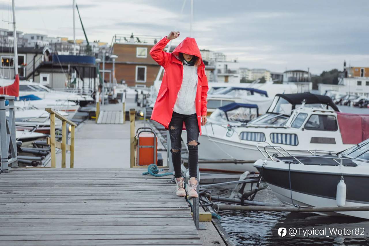 Preventing Slips on the Boat Dock: Tips for Safe Boating