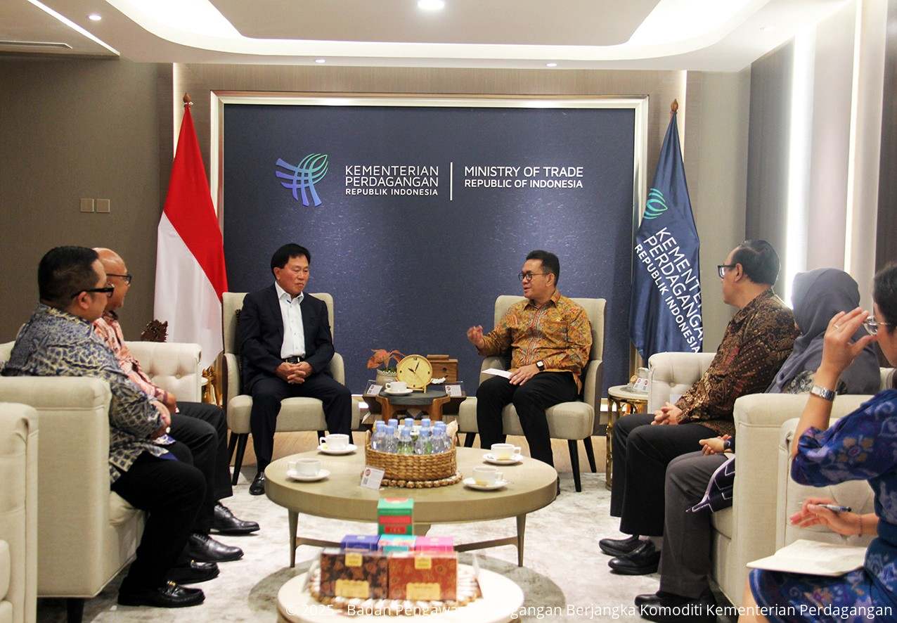 Kepala Bappebti mendampingi Menteri Perdagangan dalam pertemuan bilateral dengan Bursa Komoditi dan Derivatif Indonesia (BKDI)