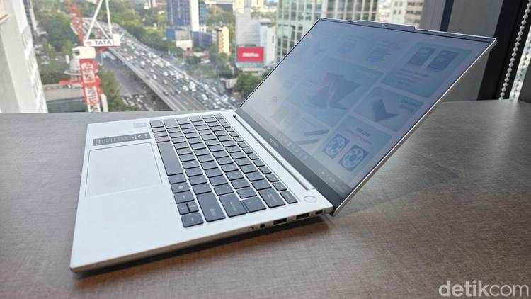 Polytron Rilis 3 Laptop Anyar: Luxia i3, Luxia Pro i5 & Luxia Pro Ultra5