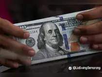 Dolar AS Kesulitan Pulih Usai Sinyal Dovish Powell