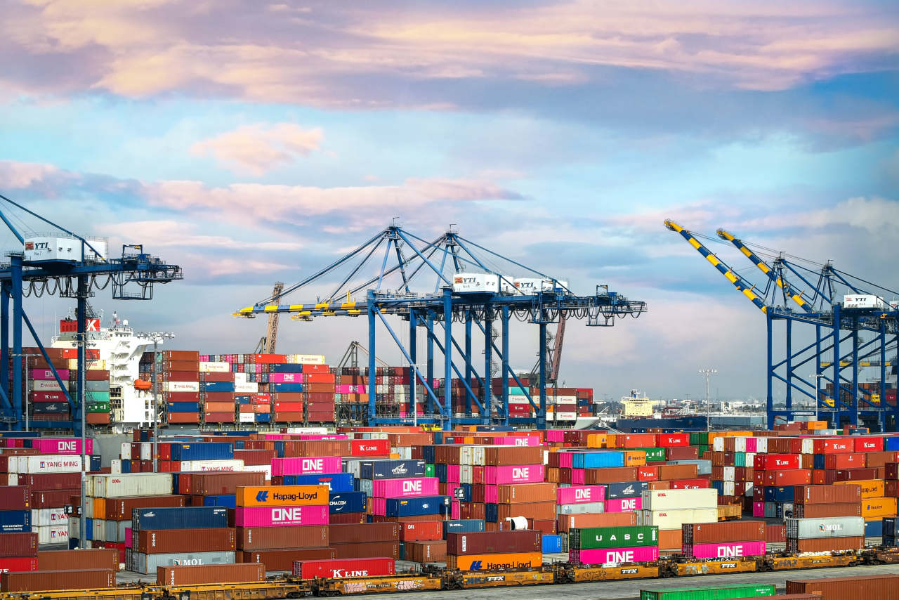 Apa Itu Logistik? Pengertian, Tujuan, dan Manfaat