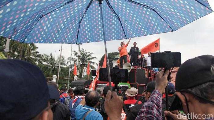 Pengusaha Keberatan Upah Buruh Naik 10,5%: Bisnis-Ekonomi Belum Stabil