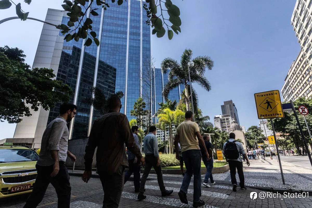 Lawrence Tan: Fed Policy Shift Fuels Emerging Market Growth