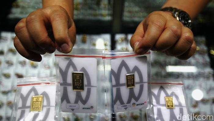 Pecah Rekor Lagi, Emas Antam Tembus Rp 2,2 Juta per Gram!