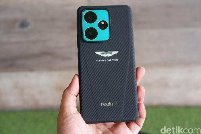 Review Realme GT 7 Dream Edition: Kolaborasi F1 Tampil Mewah & Bertenaga