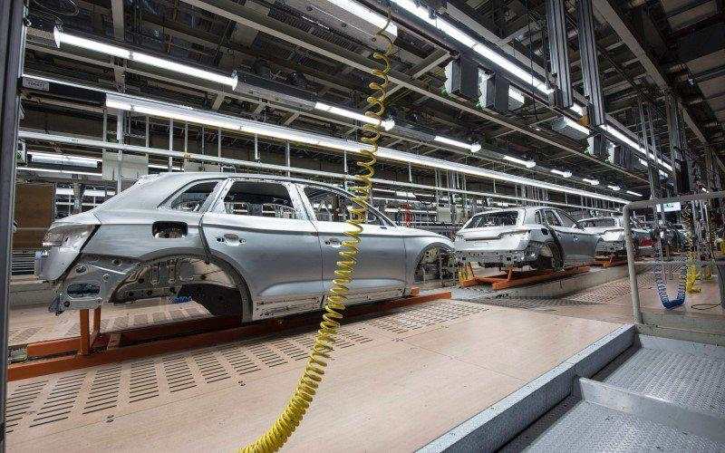 5 Saham Otomotif di Bursa Efek Indonesia, Cek Market Cap dan Perkembangan Harganya