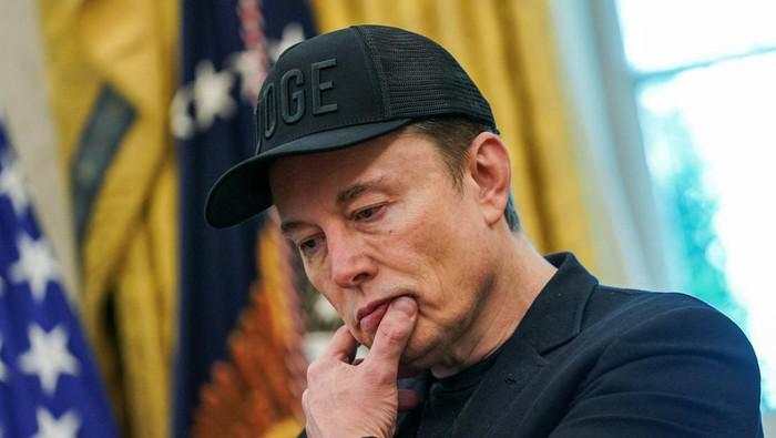 Elon Musk Senggol Microsoft Gegara Pegawai Rayakan Kematian Charlie Kirk