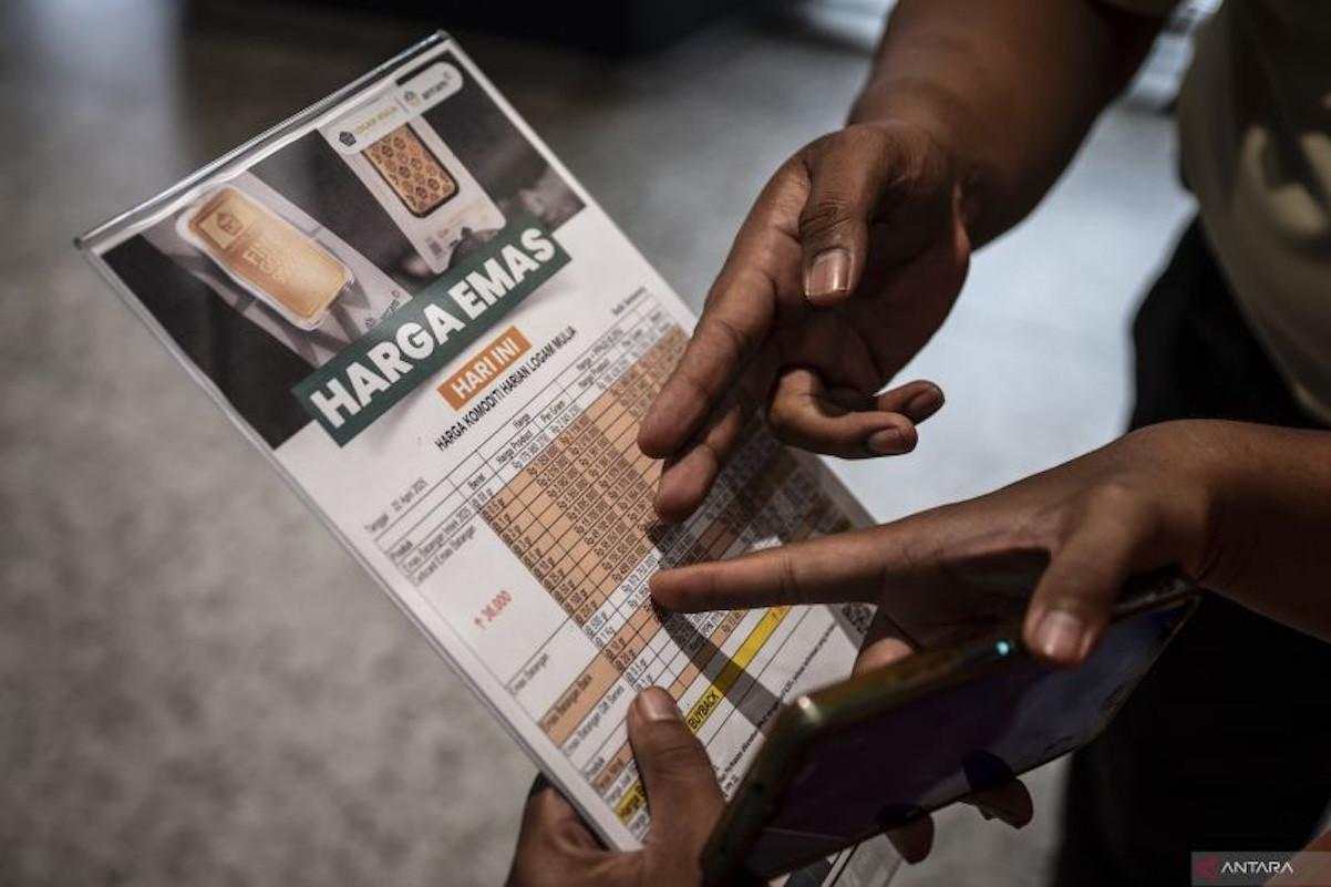 Harga Emas Antam Hari Ini Jumat 19 September, Turun Lagi