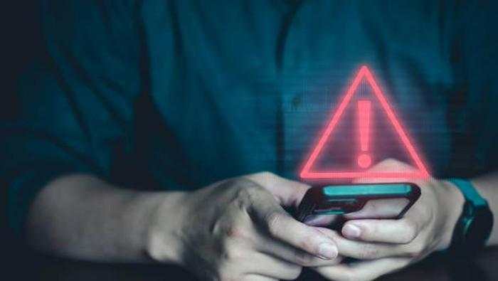 Restart HP Minggu Ini agar Selamat dari Penjahat Siber!