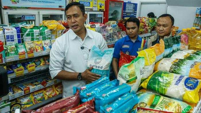 Bos Bulog Sebut Beras di Ritel Modern Sudah Tak Langka