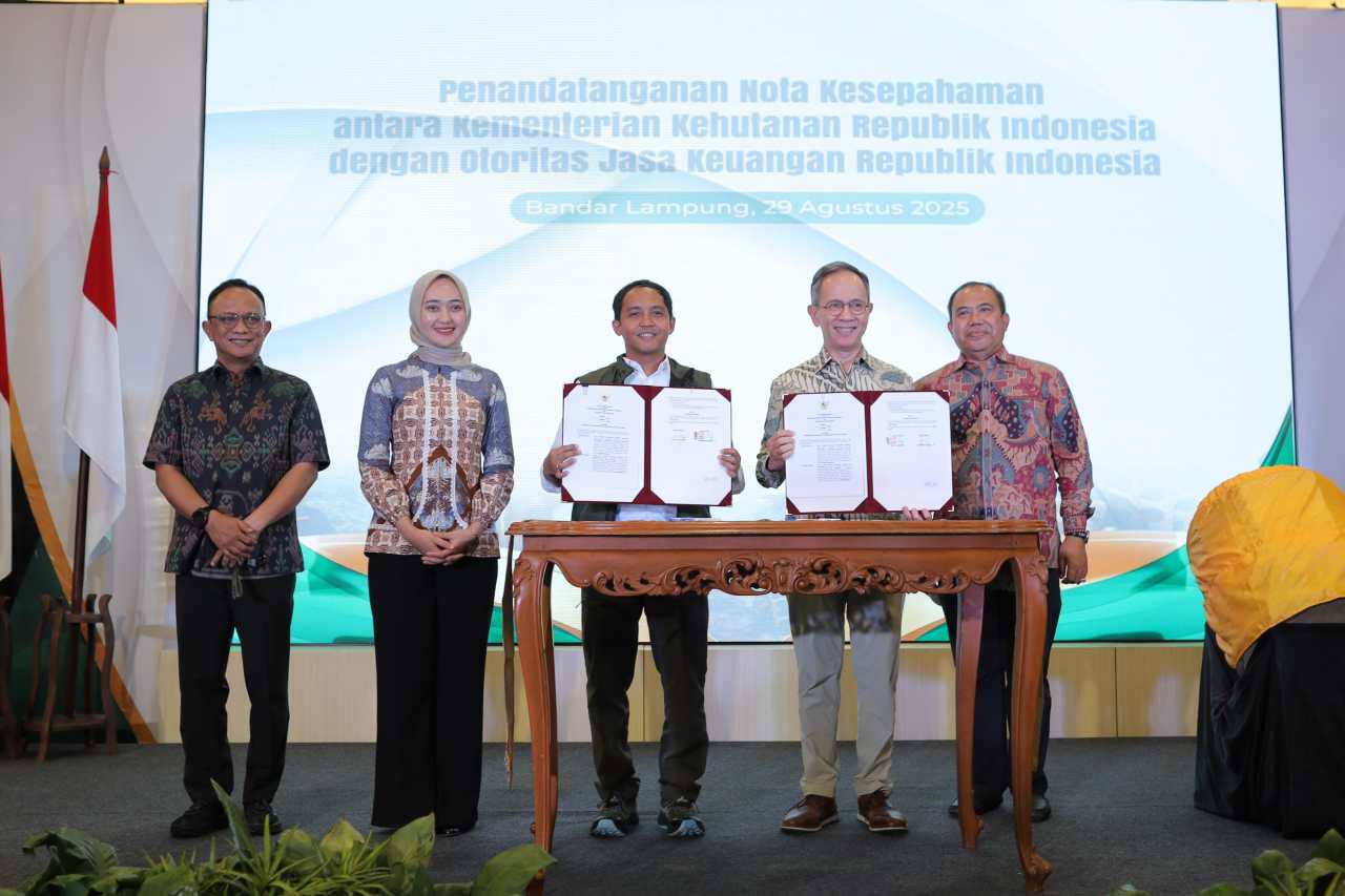 Siaran Pers Bersama: OJK dan Kemenhut Perkuat Sinergi Sektor Jasa Keuangan dan Kehutanan