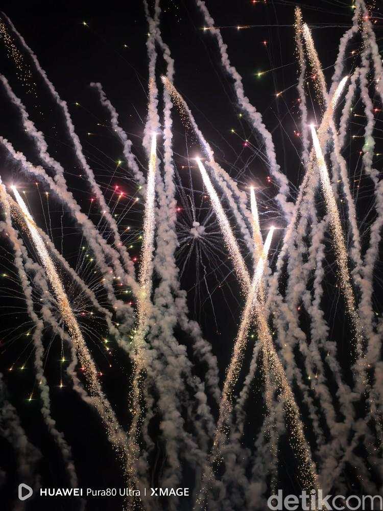 Hasil Jepretan Huawei Pura 80 Ultra Saat Muse Guncang Jakarta