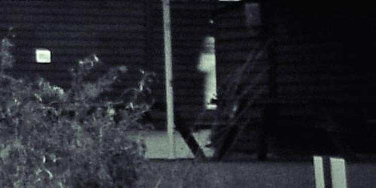 Merinding! Foto Penampakan Hantu Tertangkap Kamera Bikin Ngeri