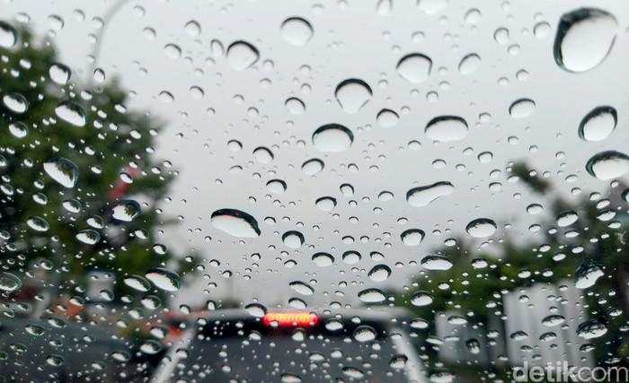 Musim Hujan Datang Lebih Cepat, Bahaya Hidrometeorologi Mengintai