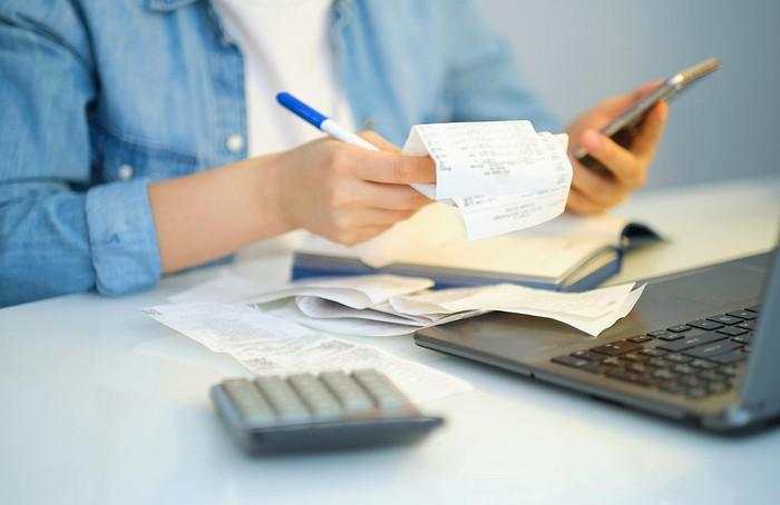 Sering Kena Denda Karena Telat Bayar Tagihan? Coba Ikuti 5 Tips Ini