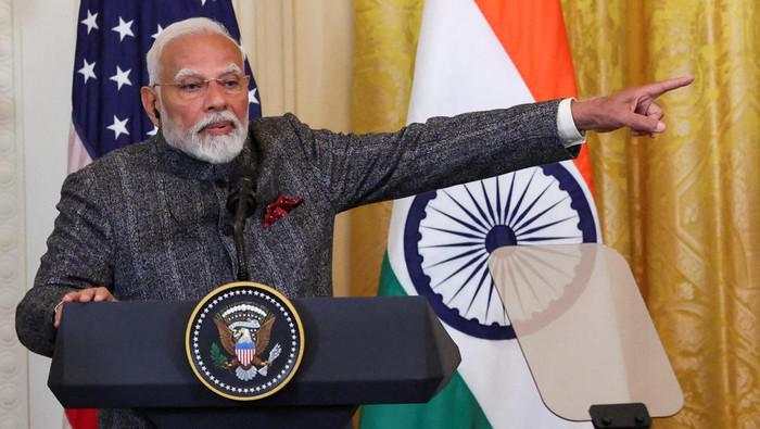 Modi Minta Warga India Singkirkan Produk Asing