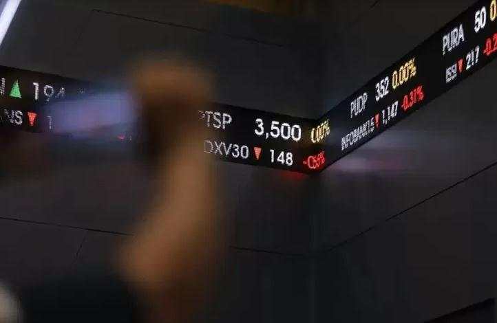 IHSG Terkoreksi Tipis, Sesi I Ditutup ke 8.022