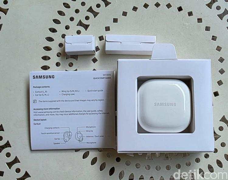 Unboxing Galaxy Buds Core, TWS Murah Samsung