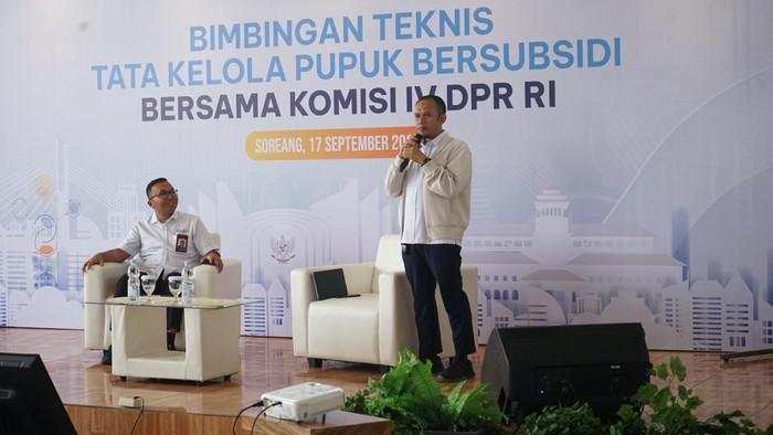 Pupuk Indonesia Pastikan HET Pupuk Bersubsidi Berlaku di Titik Serah