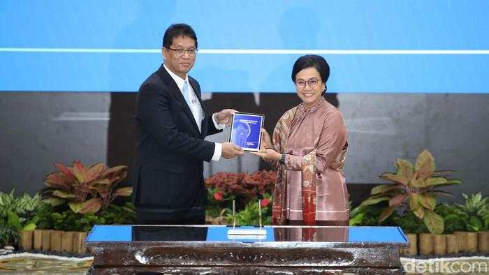 Beri Kesempatan Menteri Keuangan Baru