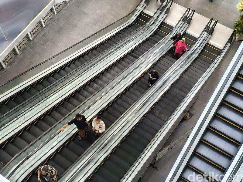 Review Realme GT 7 Dream Edition: Kolaborasi F1 Tampil Mewah & Bertenaga