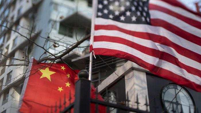 China Selidiki Diskriminasi & Antidumping Chip dari AS