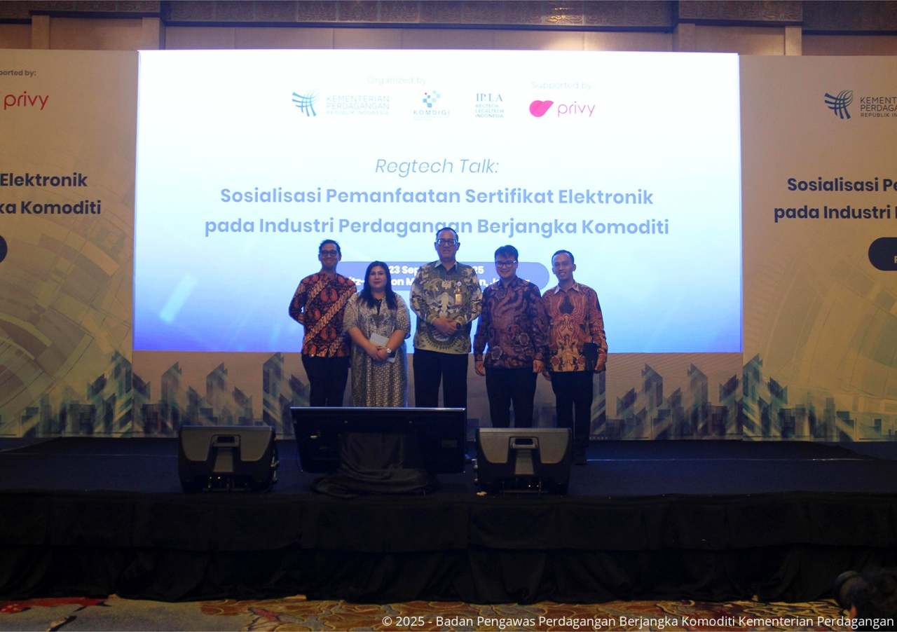 Bappebti pada Sosialisasi Pemanfaatan Sertifikat Elektronik pada Industri Perdagangan Berjangka Komoditi