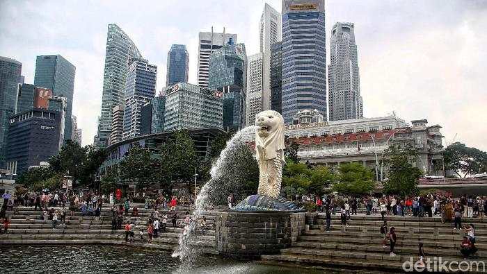 Pekerja Asing Membludak, Penduduk Singapura Tembus Rekor