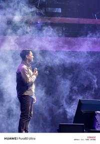 Jajal Kemampuan Zoom Huawei Pura 80 Ultra untuk Konser