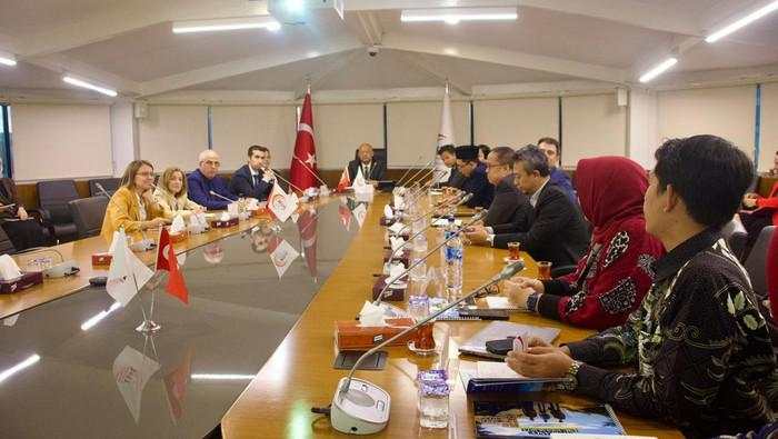 RI Jajaki Kerja Sama Industri Halal ke Turki