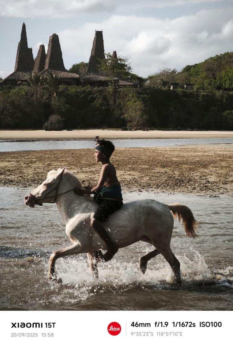 Merekam Keindahan Sumba dengan Xiaomi 15T, Hasilnya Memukau