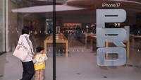 Antusias Warga Beijing Sambut Penjualan Perdana iPhone 17