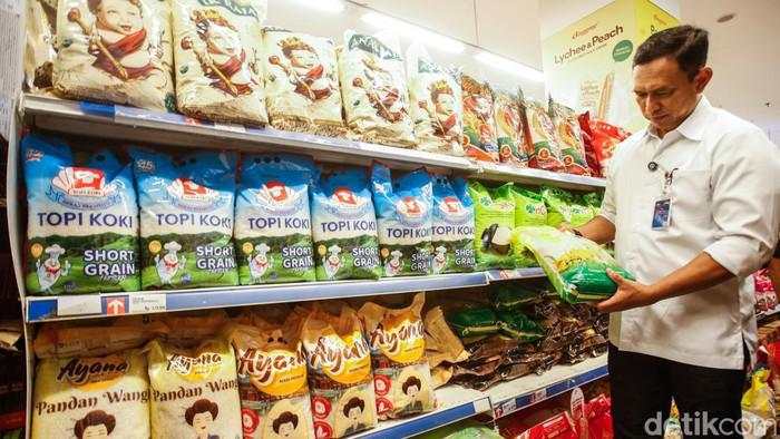 Bos Bulog Buka Suara soal Dugaan Beras di Gudang Turun Mutu