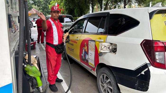 Pertamina Tepis Kabar Pembatasan BBM-Isi Stok SPBU Swasta