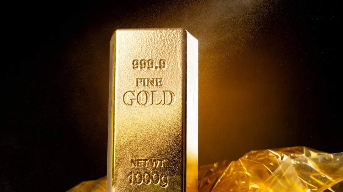H-2 Jelang Keputusan FED, Emas Tetap Kokoh Di atas 3600