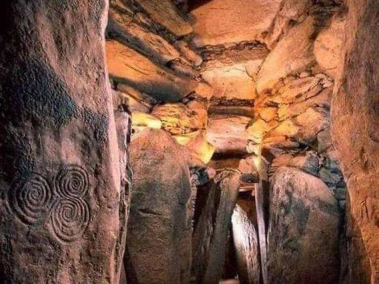 Foto Bangunan Bersejarah yang Bikin Melongo