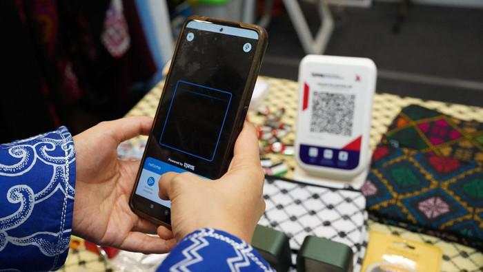 Warga RI Bakal Bisa Pakai QRIS Belanja di China, Tunggu Tanggal Mainnya